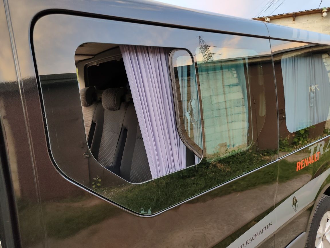 Renault Trafic Long 2,0 груз-пасс 2008 года один хозяин