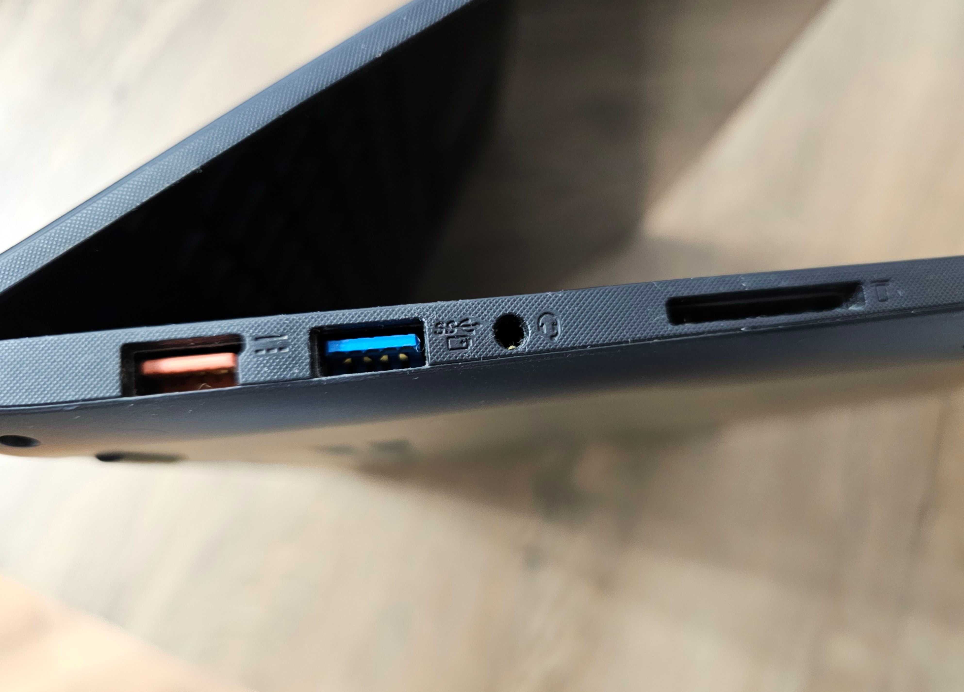 Lenovo YOGA 700-14ISK Laptop-Tablet dotykowy ekran