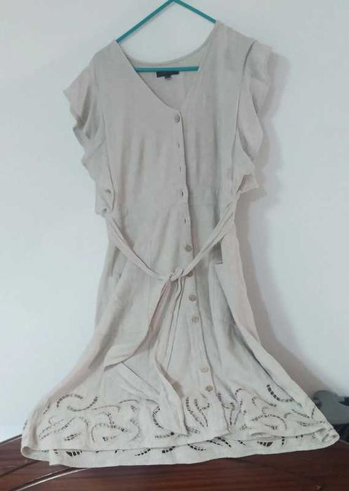 Vestido bordado Cortefield