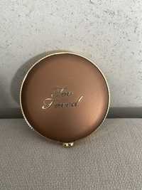 Too Faced Puder brązujący