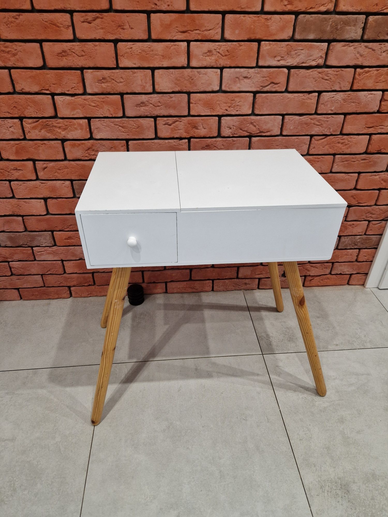 Toaletka Smukee biały mat 65 x 76 x 38cm