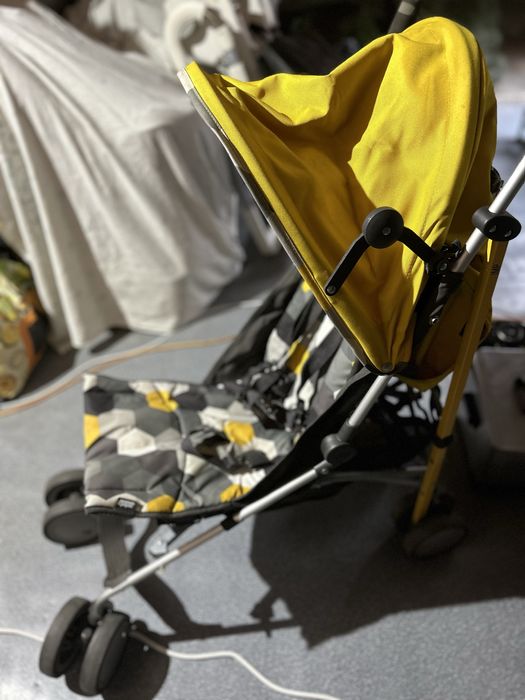 Carro de passeio de bebe