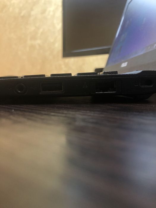 Нетбук Asus x 101ch