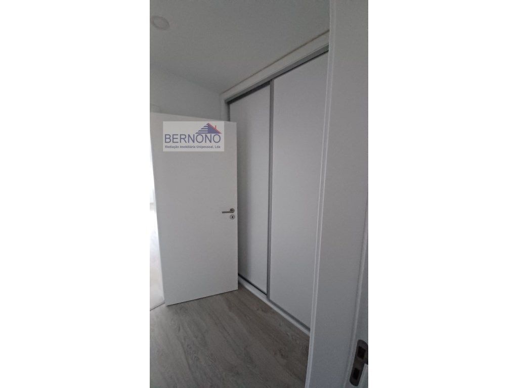 Arrendamento de apartamento T1 na rua Joaninhas
Zambujal, São Domi...