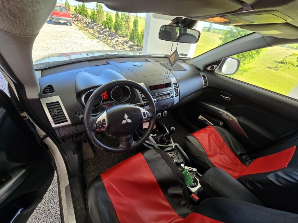 Mitsubishi Outlander 2.0did
