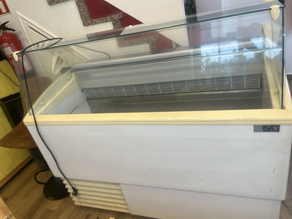 Vitrine gelados (el