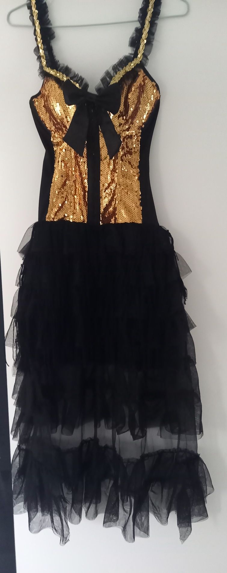 Sukienka czarno-złota