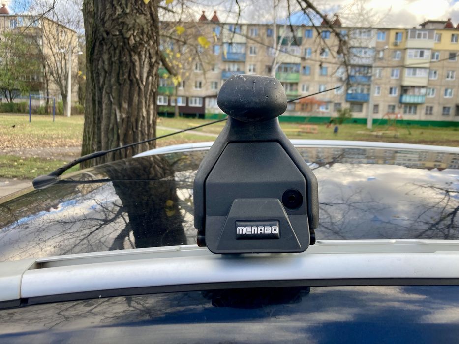 Продам багажник на крышу Menabo