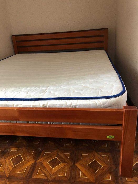 Двоспальне ліжко Ланелеві дошки. Ортопедичний матрац