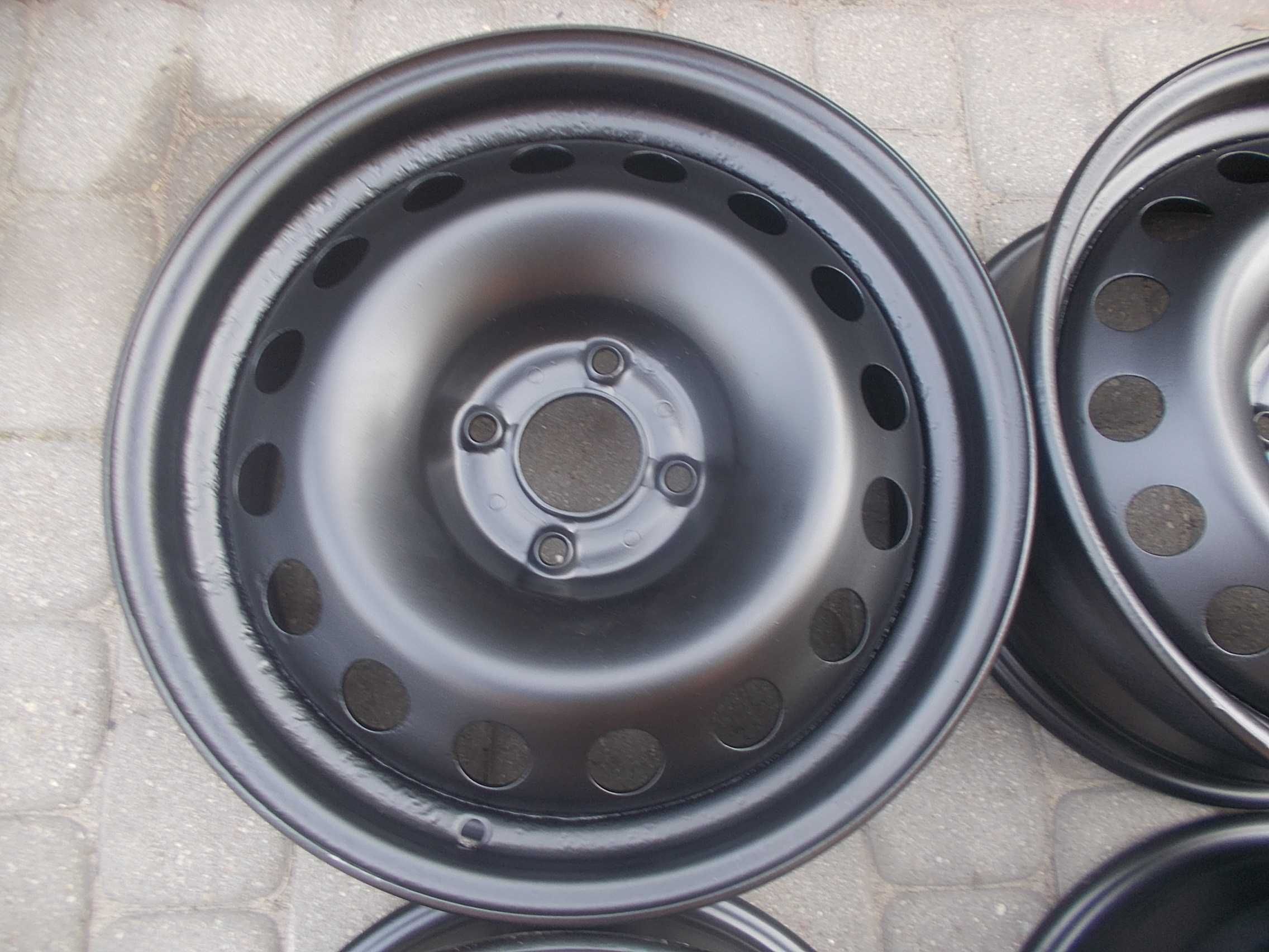 Felgi Citroen C5 C4 PICASSO BERLINGO PARTNER II 4x108 6,5x16 ET26 pias