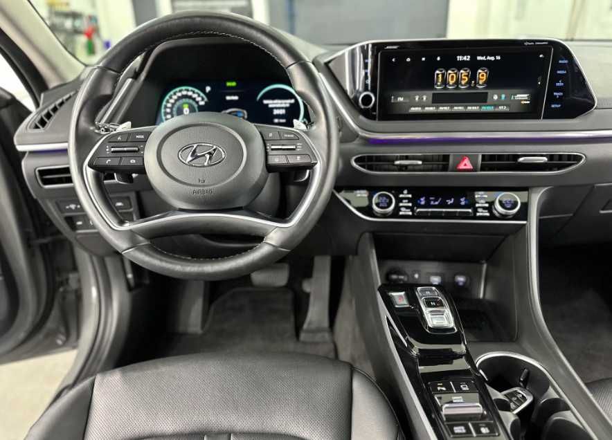 Hyundai Sonata Hybrid 2022