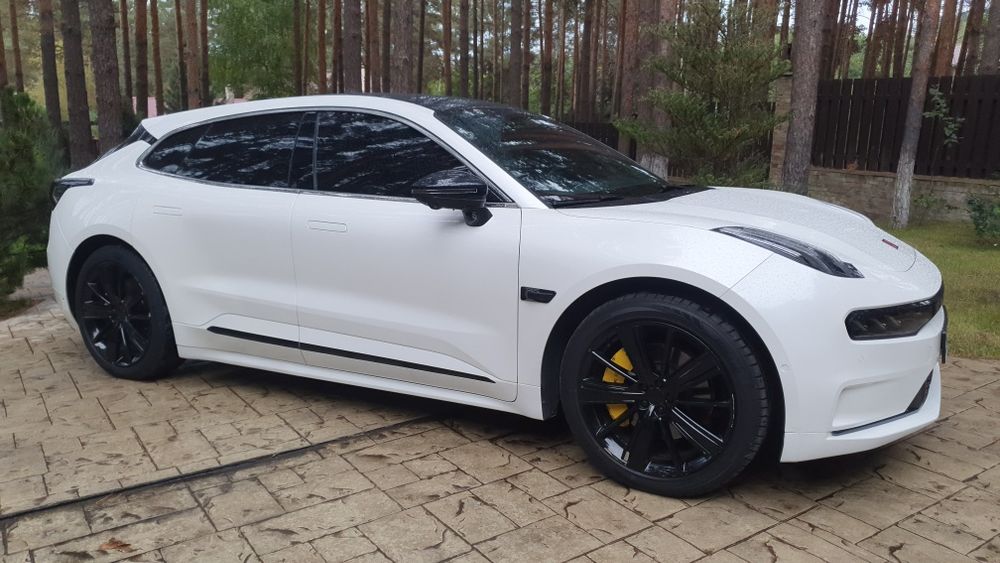 Продам автомобиль Zeekr 001 2022р