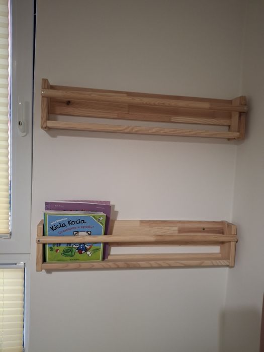 Półka (szafka) ścienna / regał na książki  70x9x16 cm IKEA FLISAT