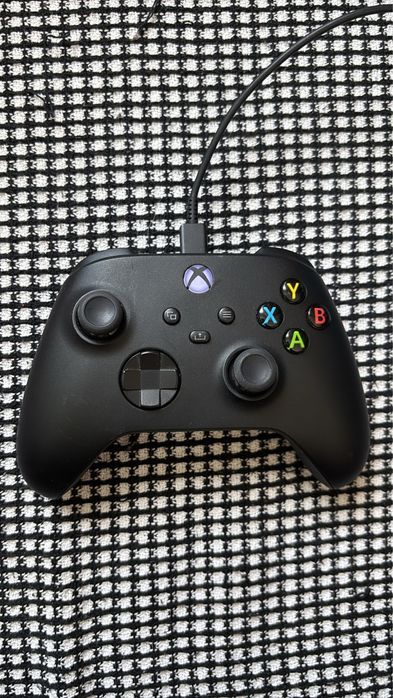 Kontroler Microsoft bezprzewodowy Xbox Carbon Black