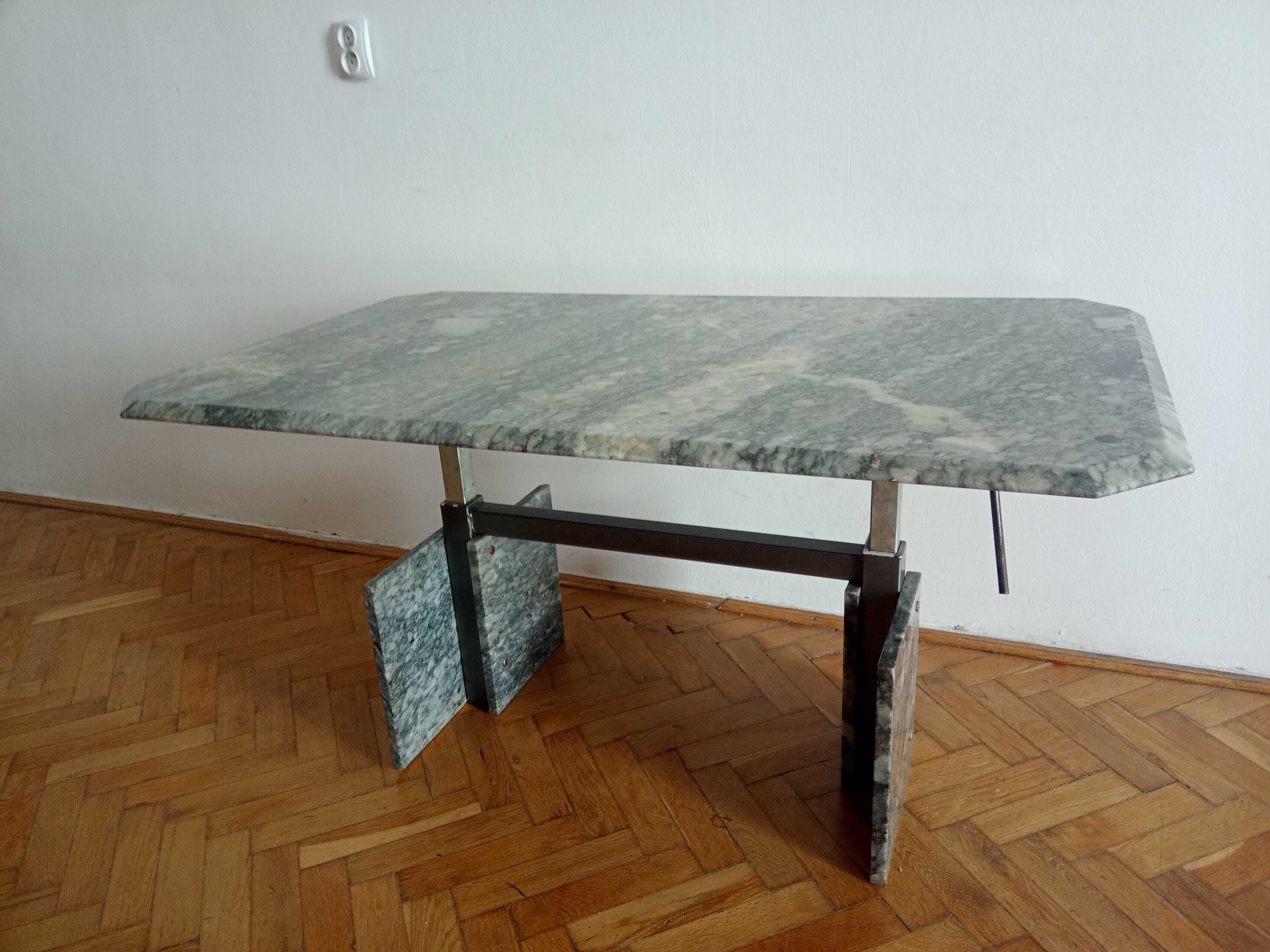 Stół ze zdejmowanym blatem