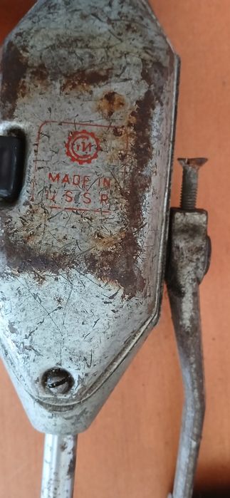 Stara wiertarka ręczna