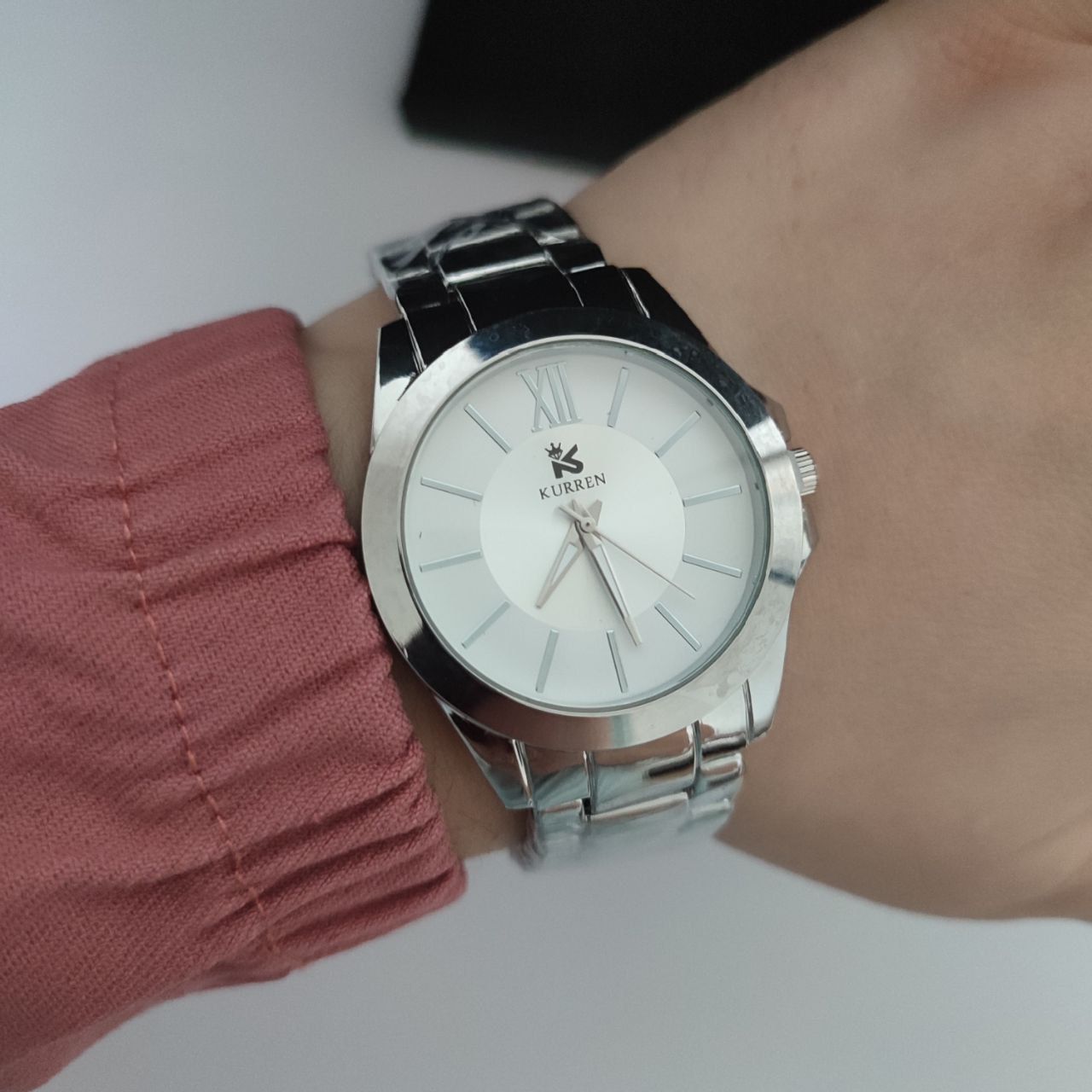 Zegarek damski na bransolecie srebrny prosty klasyczny stylowy