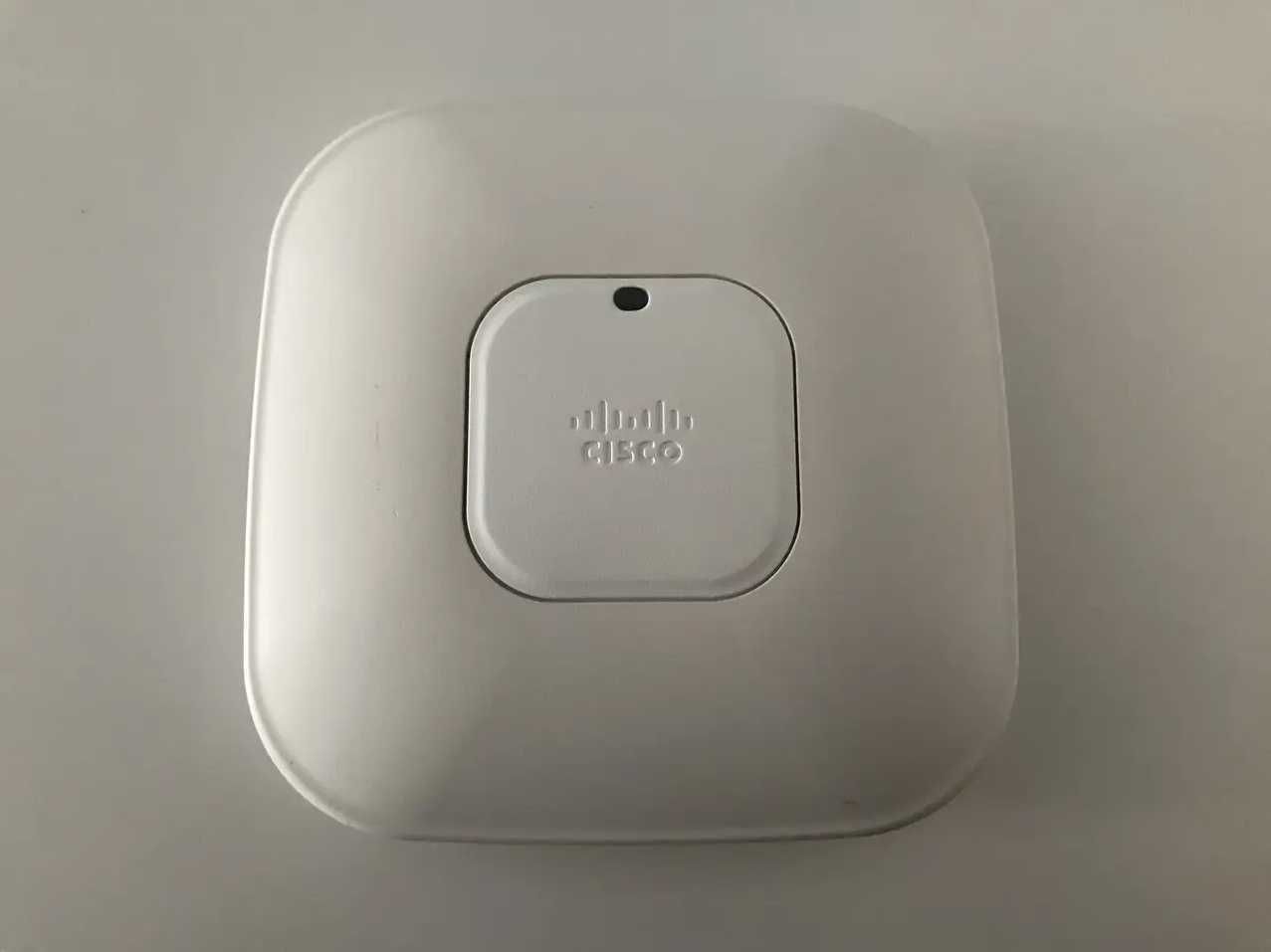 Точка доступа Cisco AIR-CAP2702I-E-K9 Wi-Fi