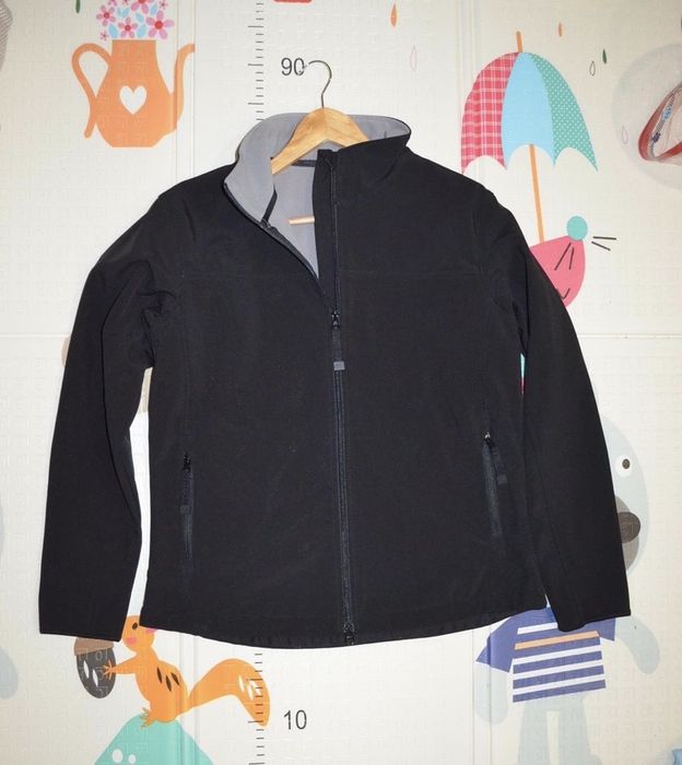 Куртка демисезонная на флисе М