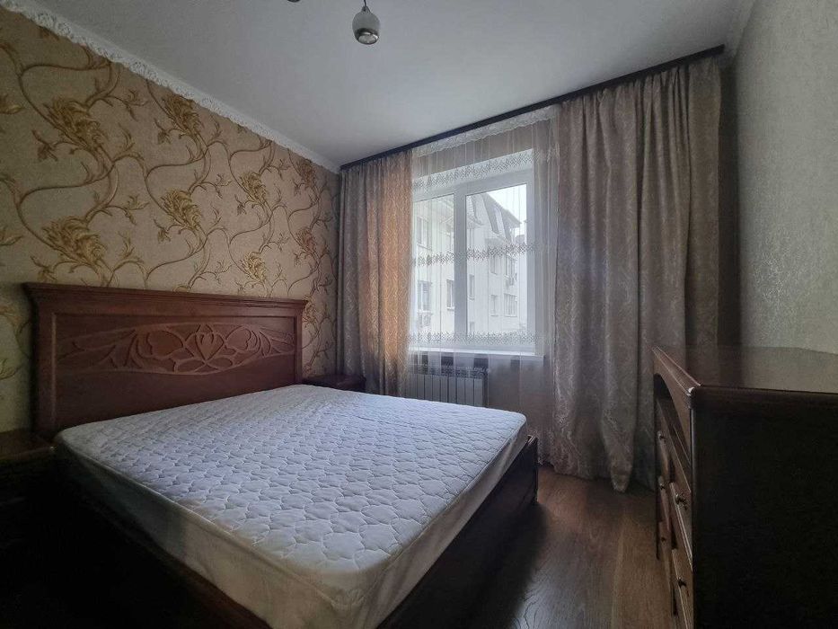 Оренда 2к квартири район Центрального парку!