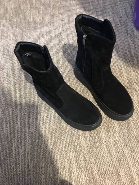 Зимові ботінки жіночі