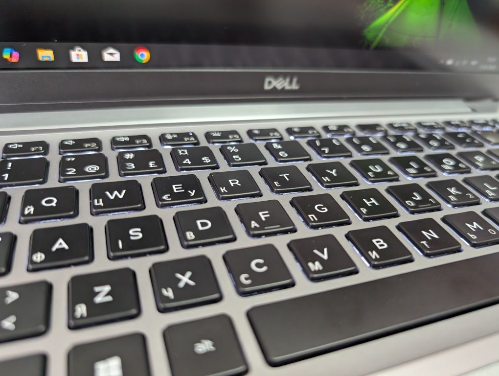 Ноутбук Dell Latitude 7400	i5-8365U/16/256/14"/FullHD/IPS/стильний