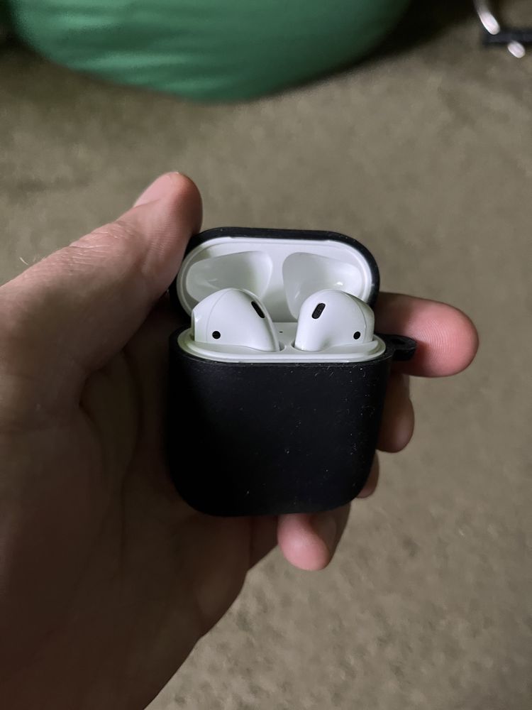 Appel AirPods 2 ідеальні