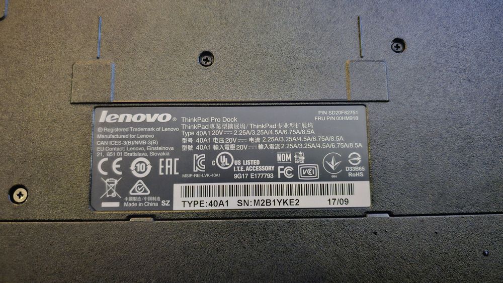 Stacja dokująca Lenovo ThinkPad Pro Dock 40A1 – używana, kluczyk!