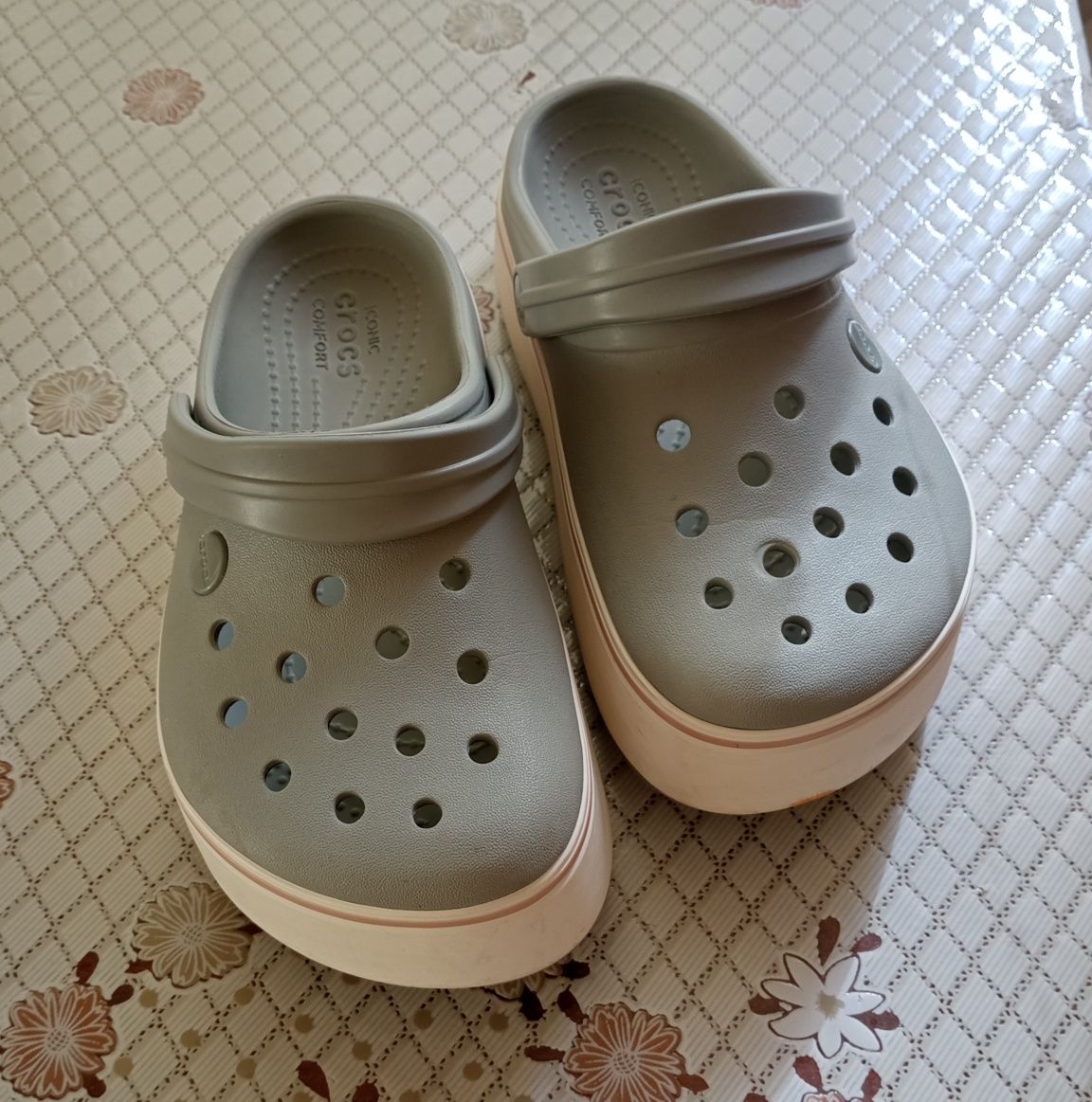 Crocs оригінал, m2w4 (33-34р)