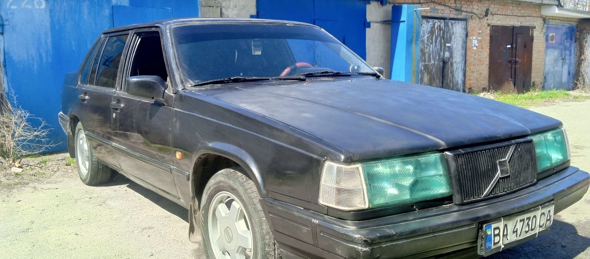 Продам Volvo 940