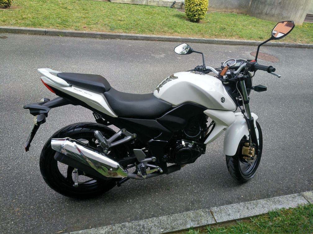 Sym Wolf 125 - Ano2015