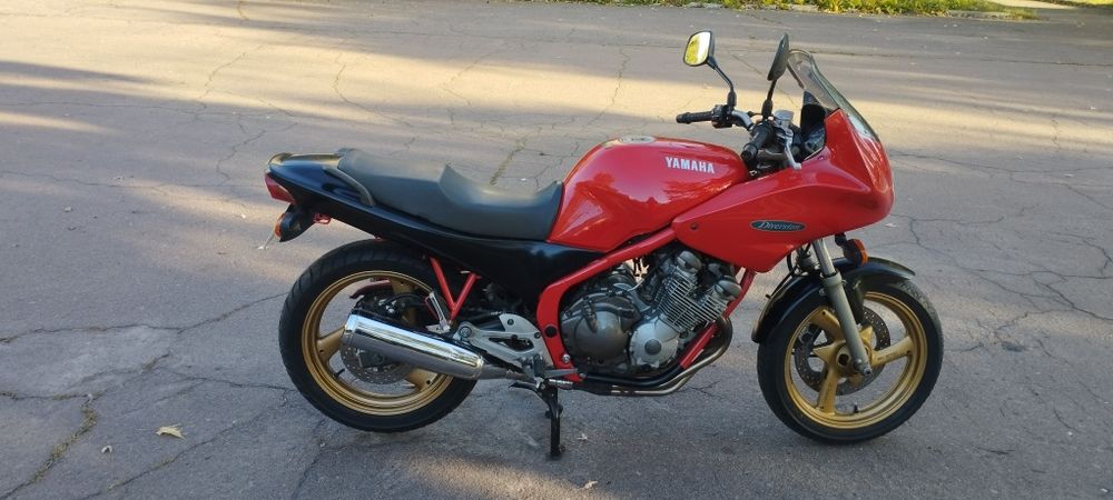 Ямаха XJ600 Diversion