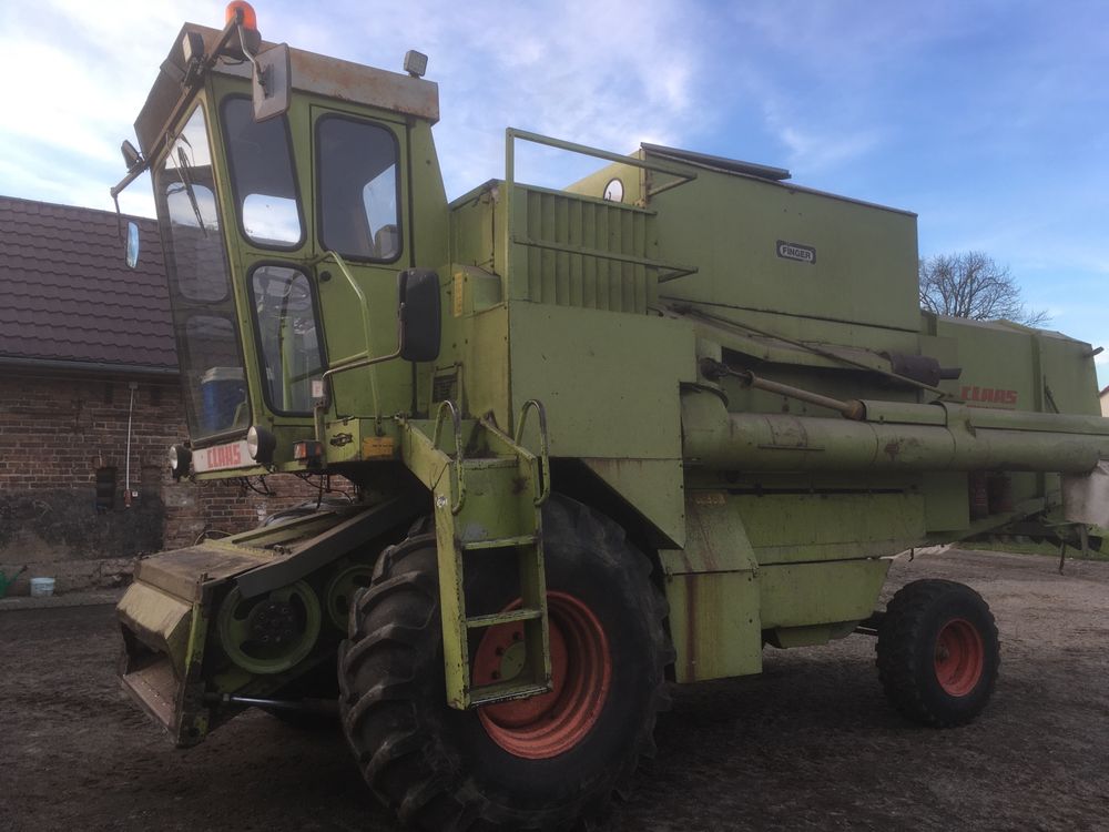 Claas Dominator 100 85