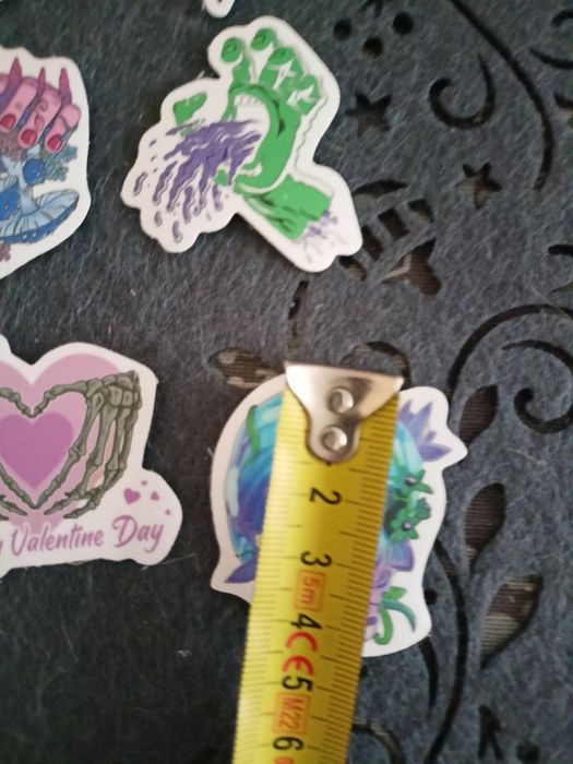 Naklejki - cena za całość