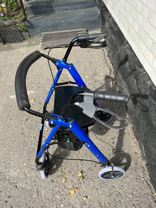 Ходунки на колесах ХкД-03