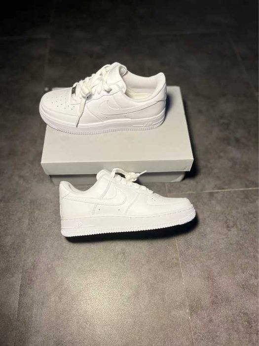 Step Into Timeless Elegance Nike Air Force 1 Low ‘07 White 41