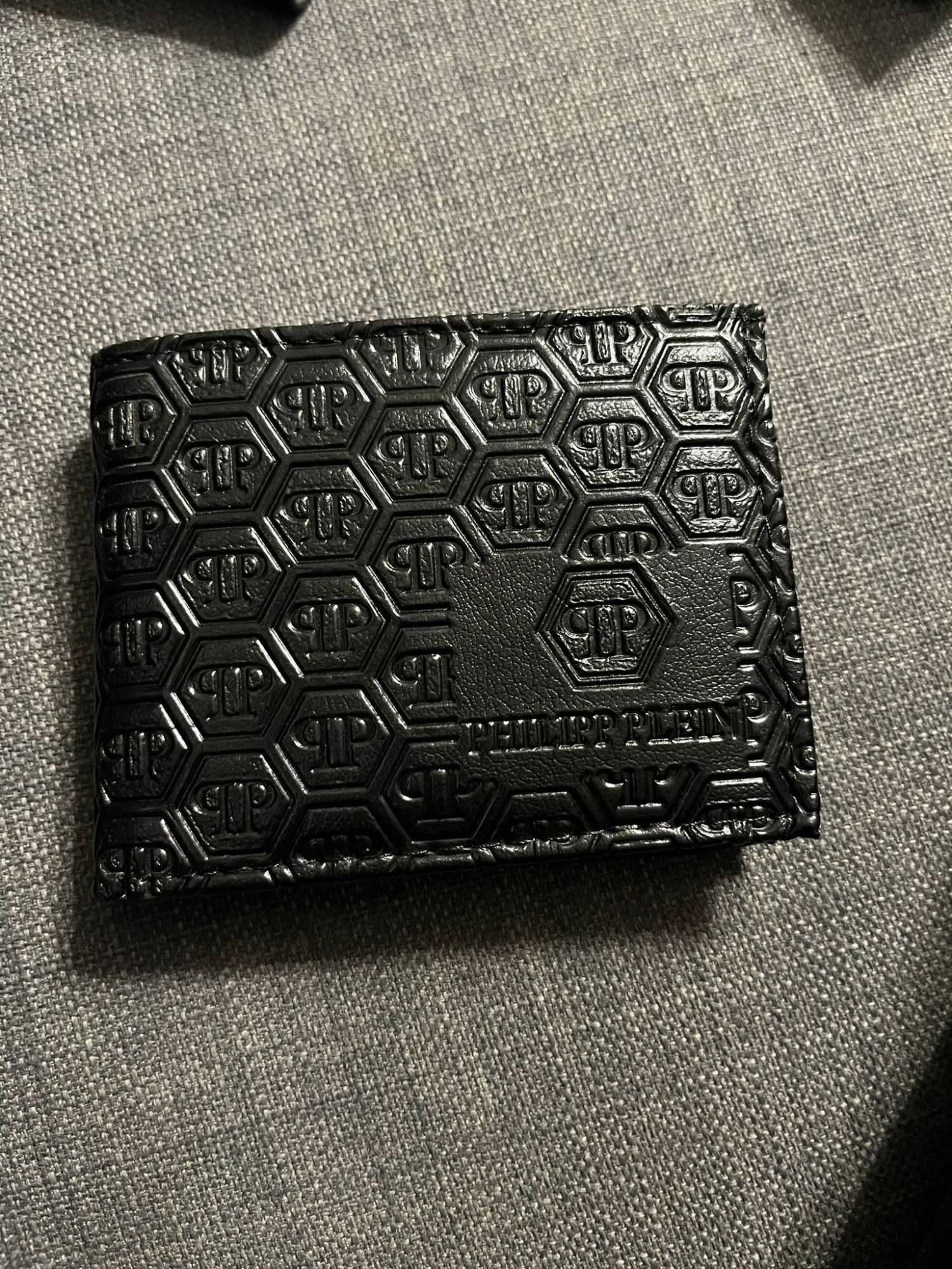 Portfele Meskie hugo boss phillip plein armani znaczki Premium