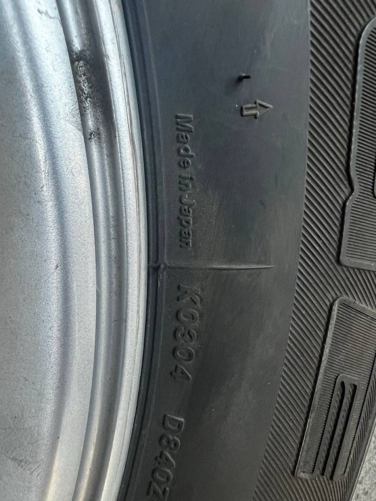 Комплект оригинальных дисков Lexus с резиной Bridgestone