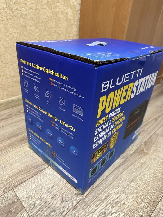 Зарядна станція BLUETTI  AC70P, 1000 Вт, 864 Вт*год