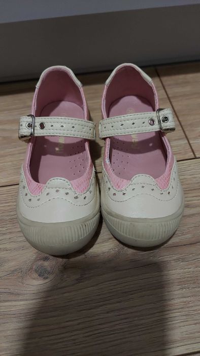 Buciki dziewczęce 25