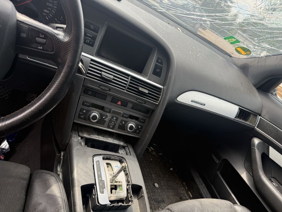 Audi a6c6 Skrzynia Fotele Zbiorniczek Części 3.0