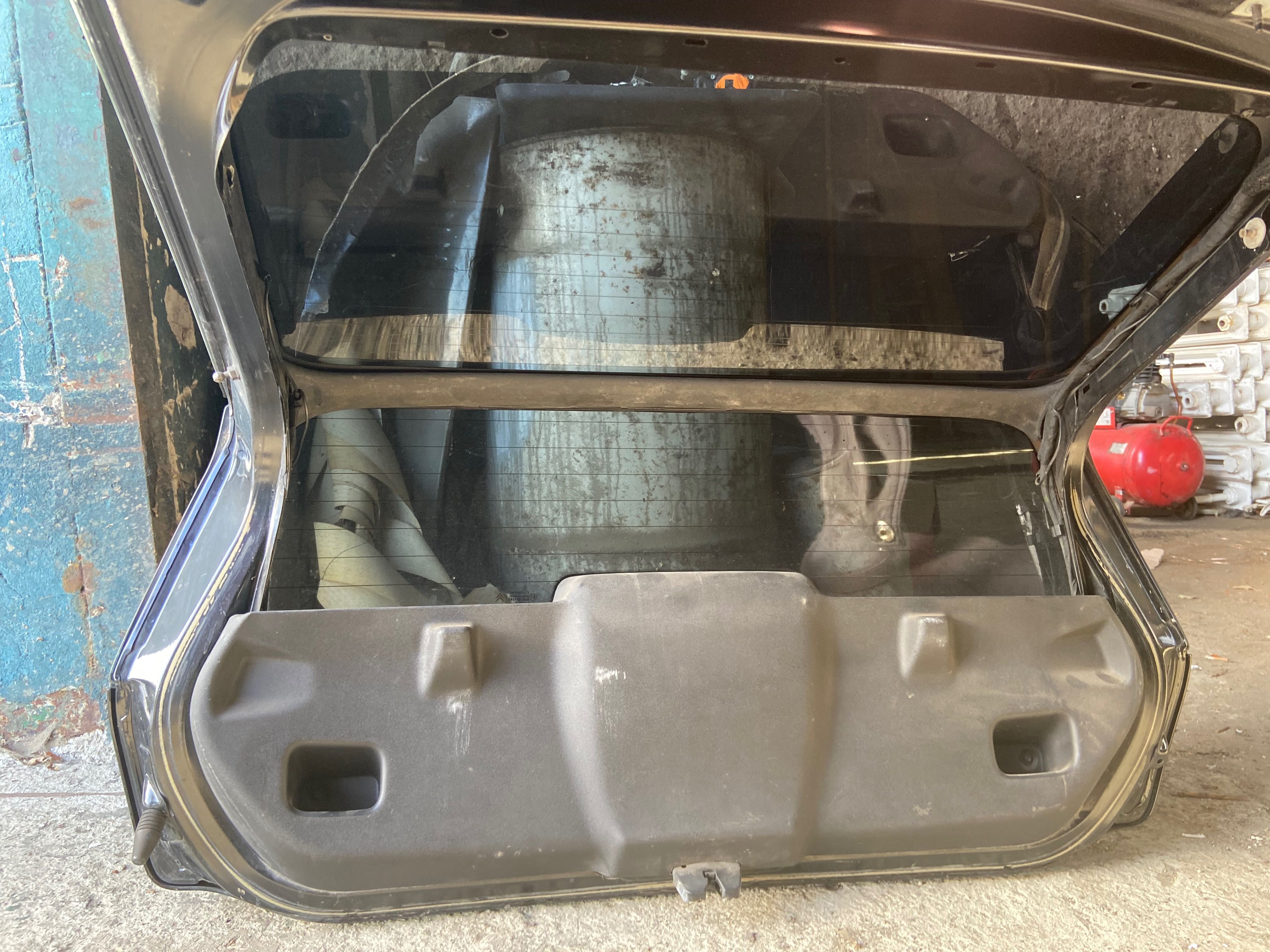 Кришка багажника Citroen c4 купе