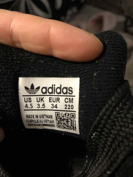 Кросівки adidas 34р.