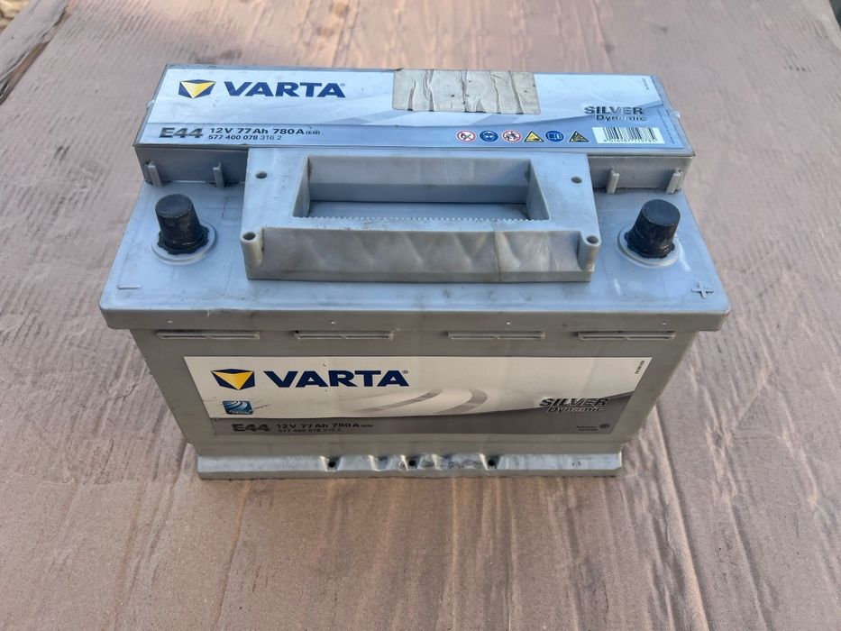 Sprzedam akumulator Varta 77ah 780 A