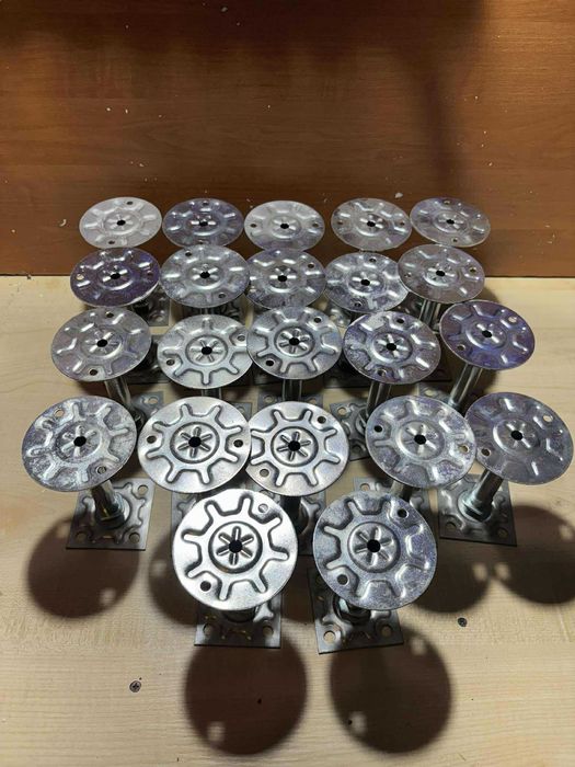 Stopa podłogowa podstawa słupa nóżka regulowana wspornik metalowy pode