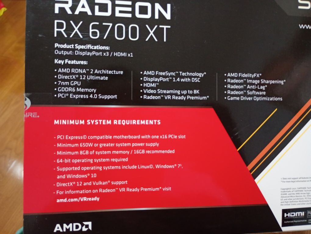 Gráfica RX 6700 XT 16gb + fonte