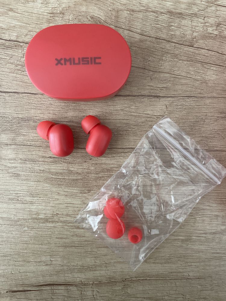 Słuchawki dokanałowe XMUSIC TWS700R Czerwone