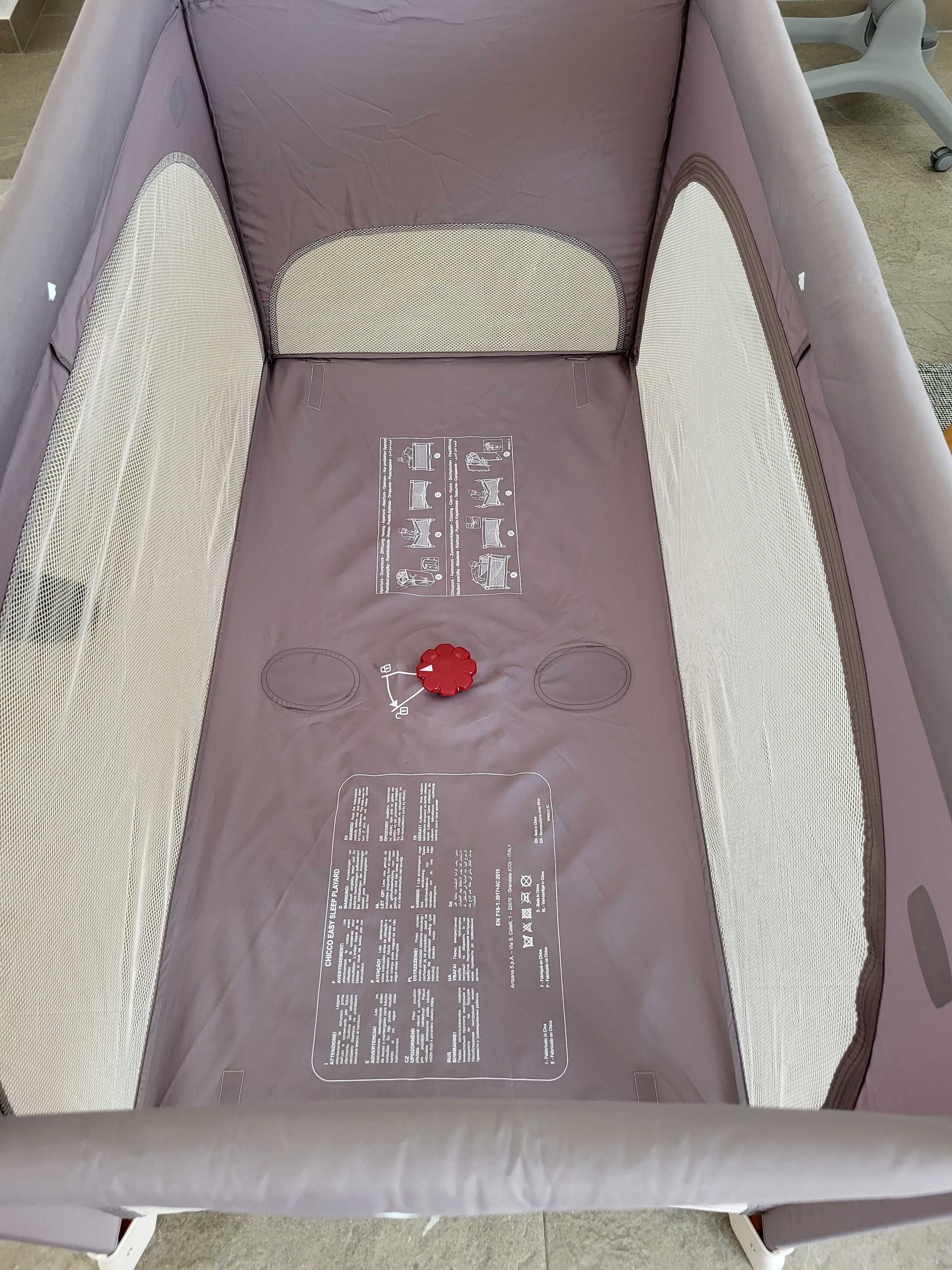 Cama de viagem Easy Sleep da Chicco