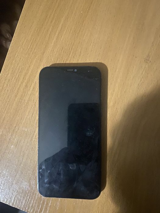 Iphone 12 pro max на запчастини