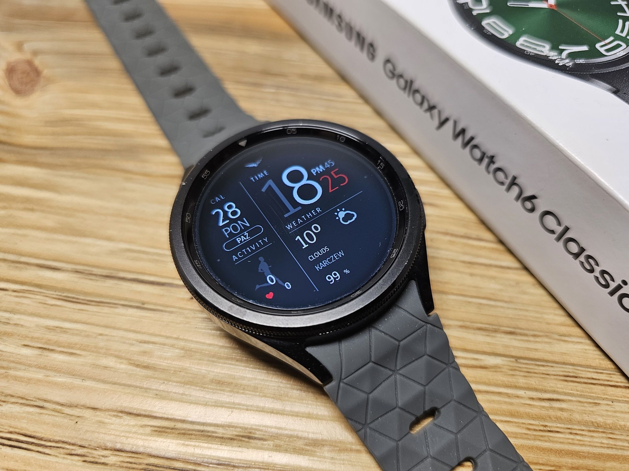 Smartwatch Samsung Galaxy watch 6 classic 47 LTE e SIM spory zestaw